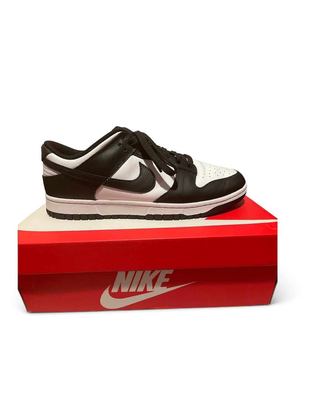Nike Men’s Blk & White Dunk Low Retro Sneakers SZ 11/Barely Worn